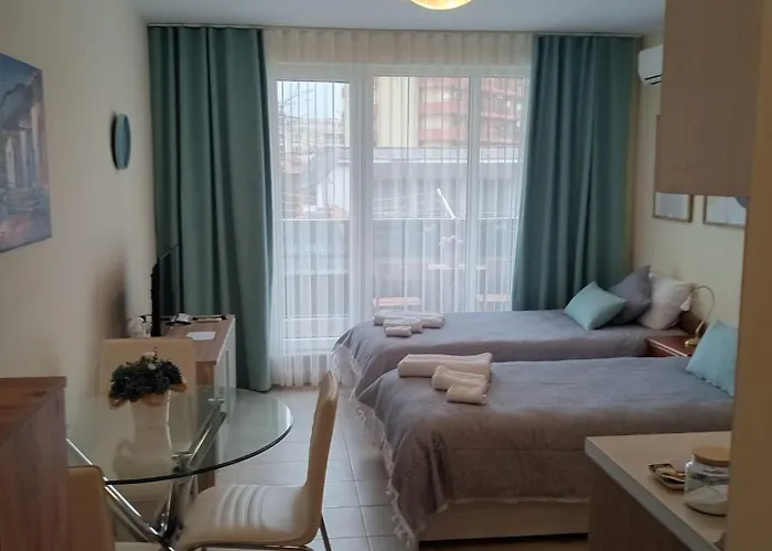 Admiral Plaza C11 - Bluegreen